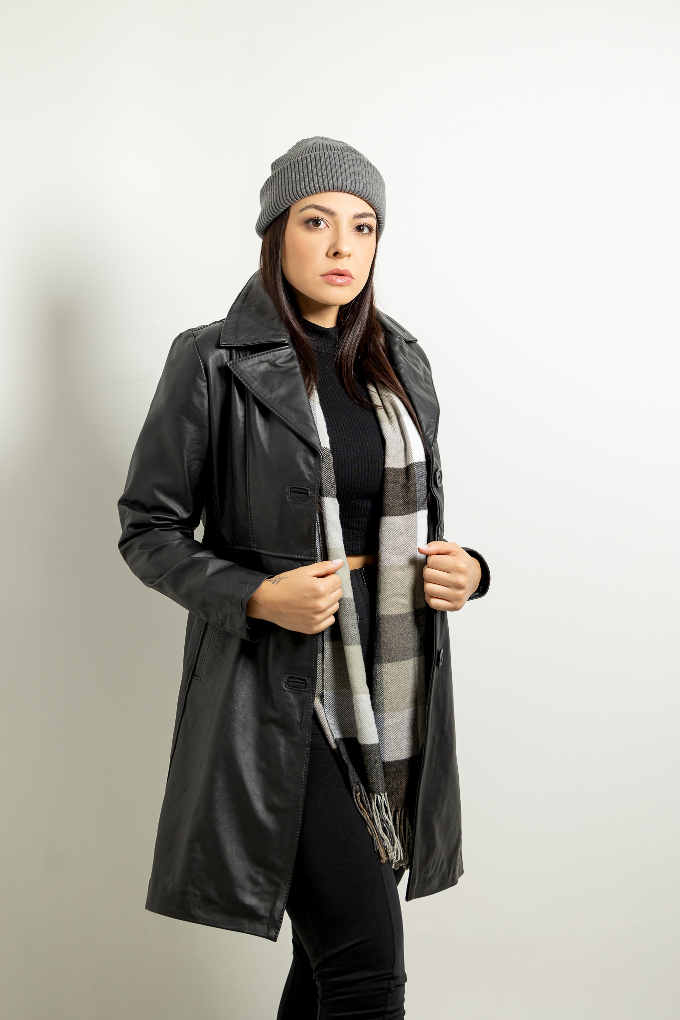 Miniatura 3 - Sobretudo Feminino Esportivo de Couro